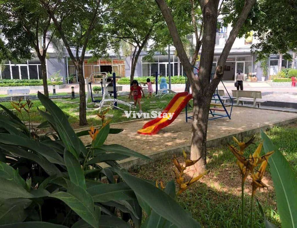 Thu Thiem Sky apartment for rent, 5-star hotel furniture, river view.5