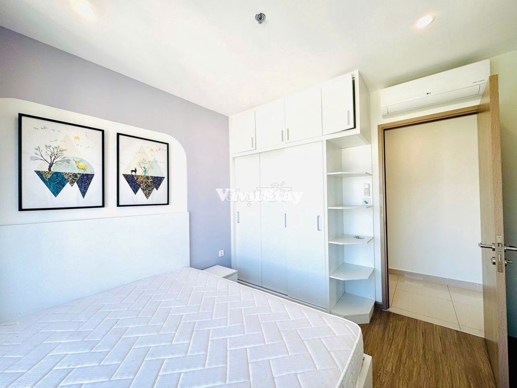 Căn 3PN nội thất mới, View Landmark, ngắm pháo hoa, ĐN mát chỉ 12tr5