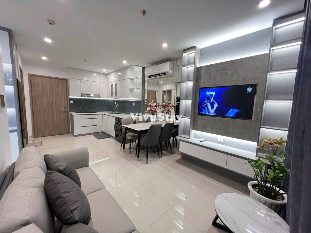 CỌC SỚM GIẢM GIÁ CHO SINH NHẬP HỌC THUÊ CĂN HỘ CAO CẤP VINHOMES5